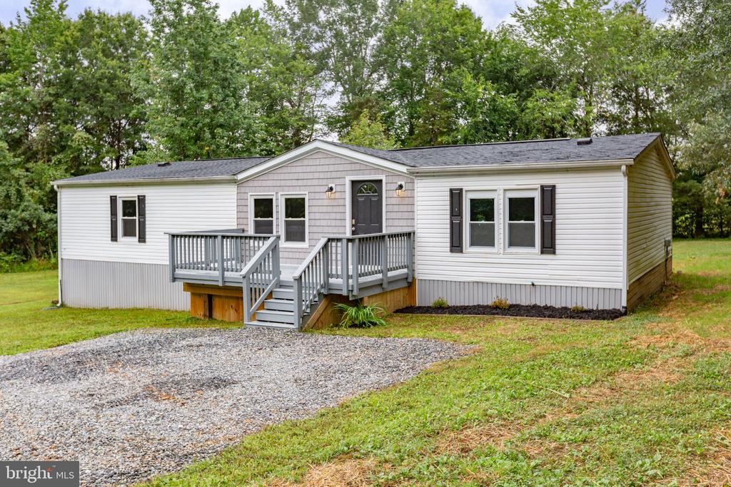 10337 BEAVER LANE