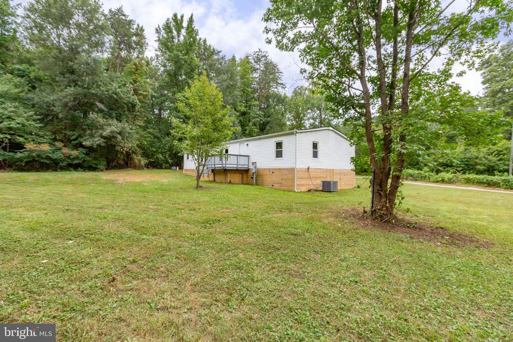 10337 BEAVER LANE