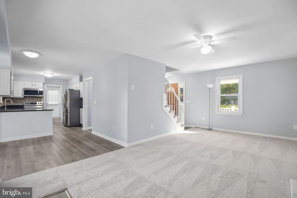 606 CASEY PLACE