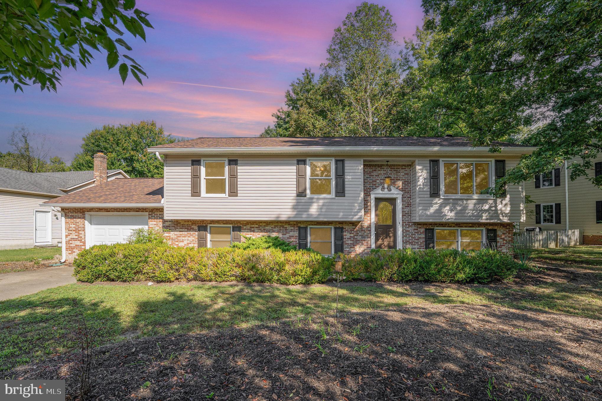 5813 QUEENS MILL CIRCLE