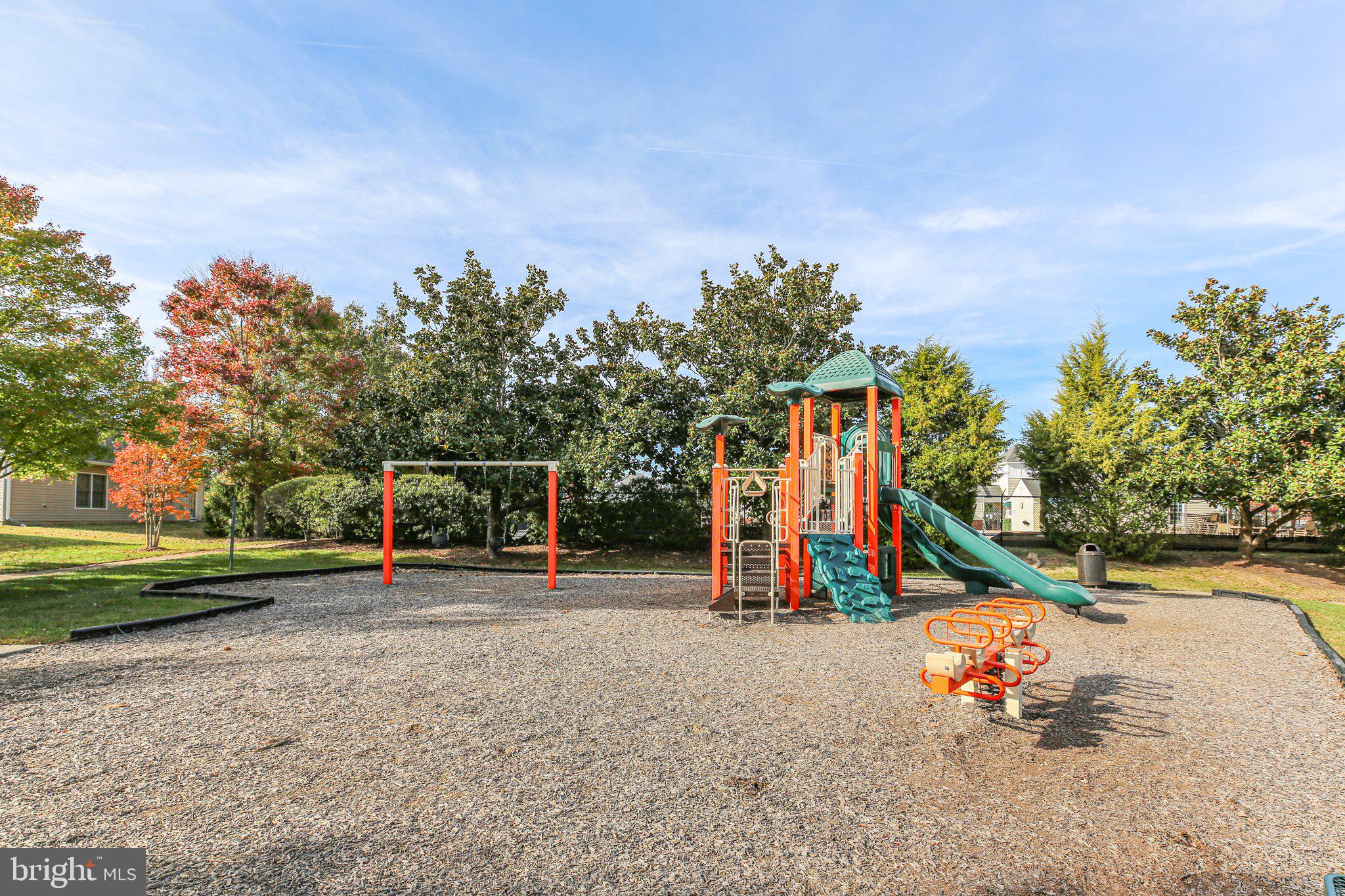11212 SILVERSMITH LANE