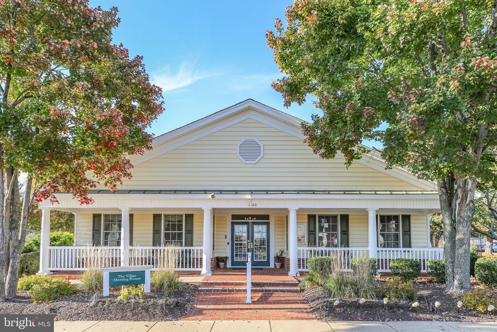 11212 SILVERSMITH LANE