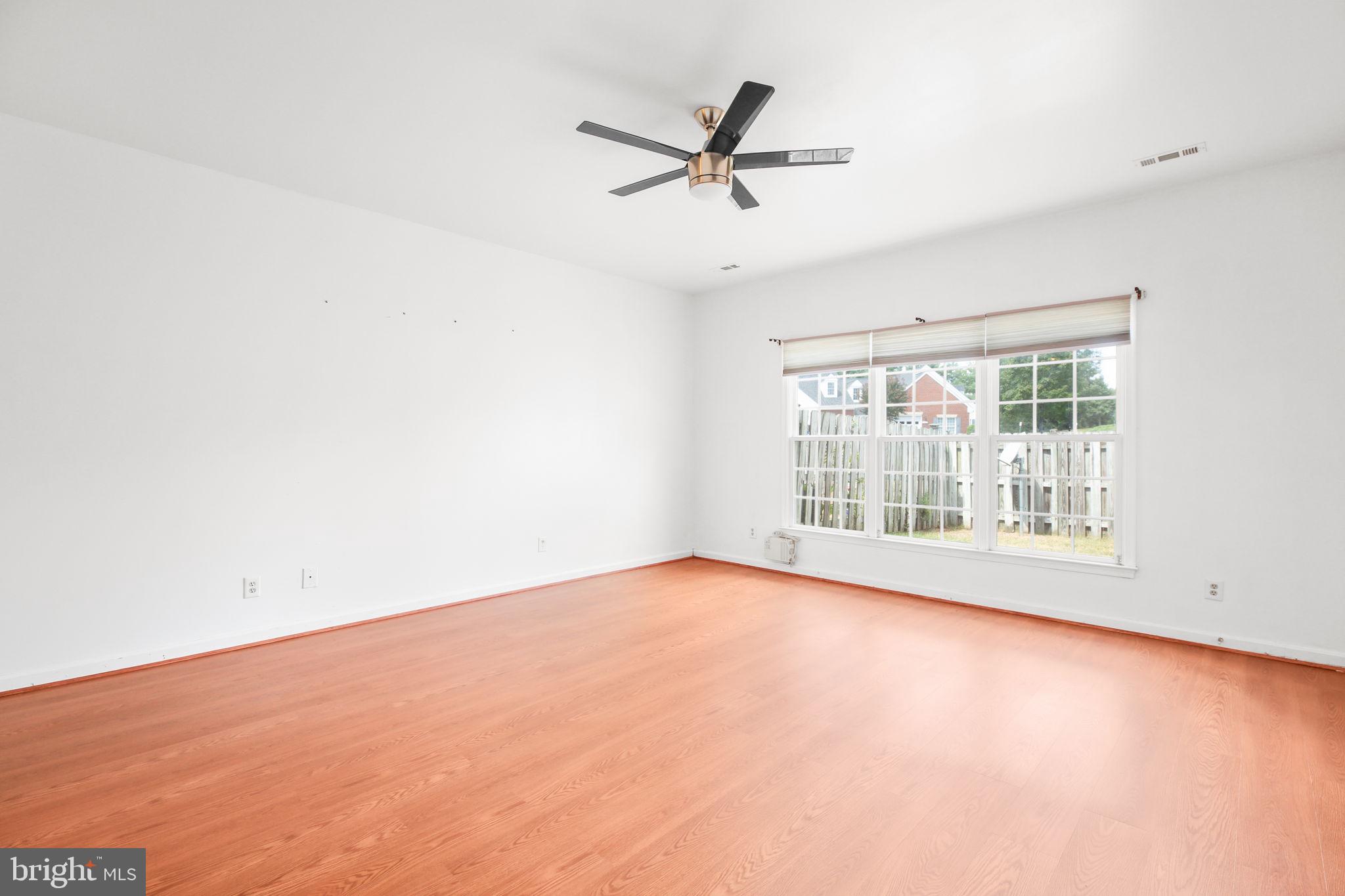 11212 SILVERSMITH LANE