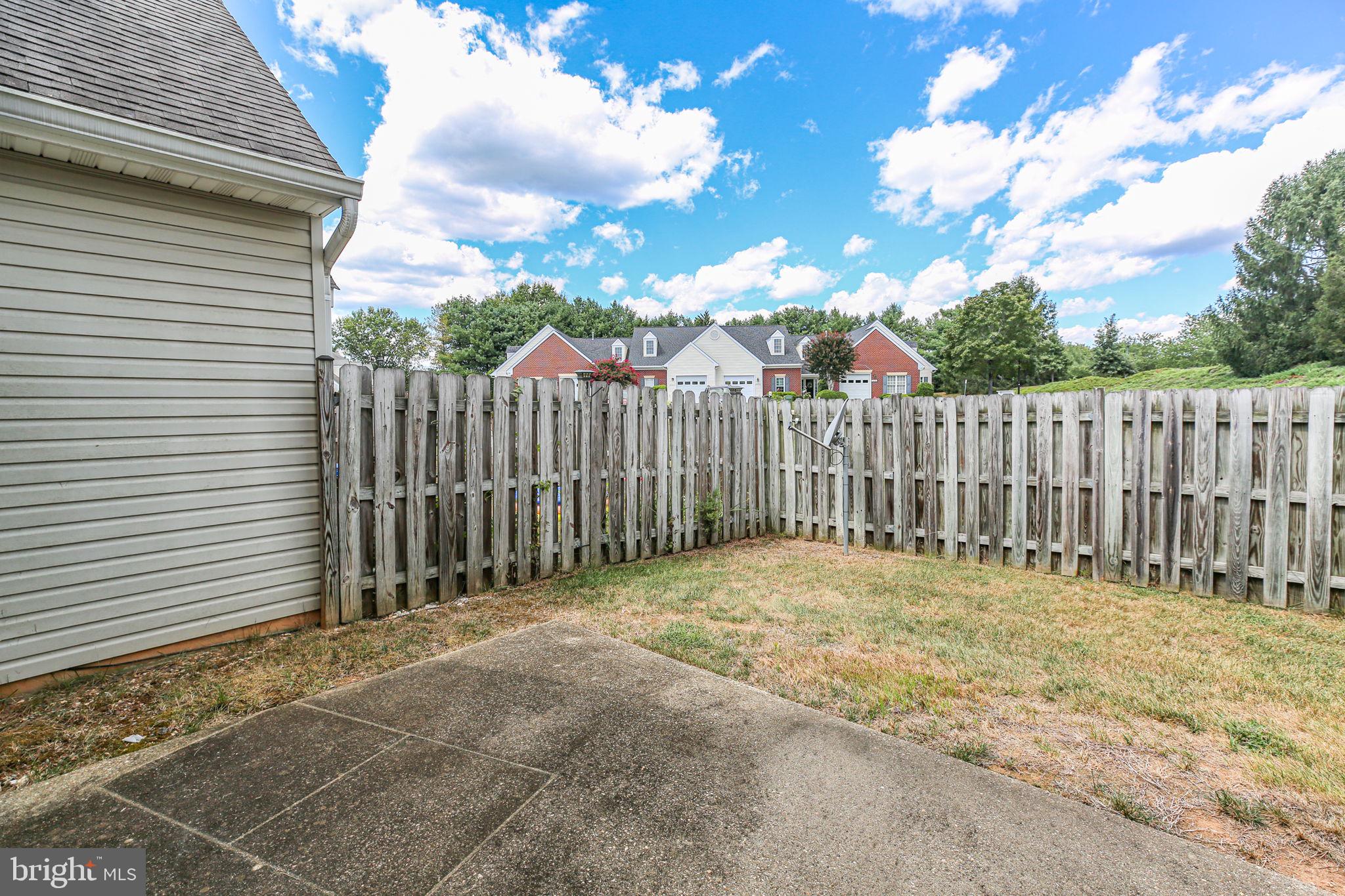 11212 SILVERSMITH LANE