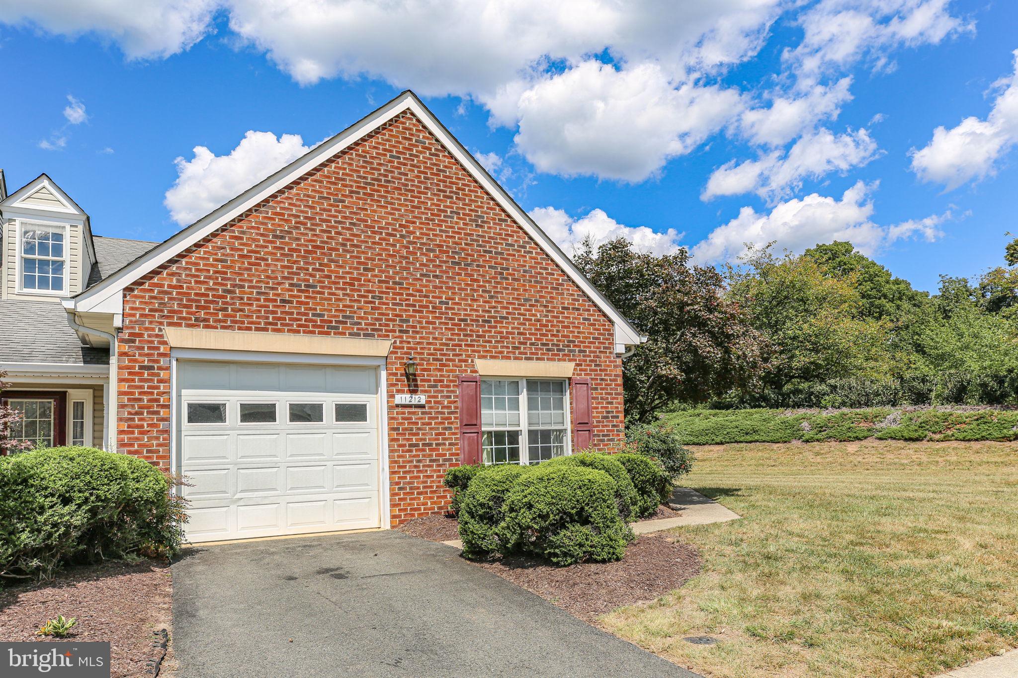 11212 SILVERSMITH LANE