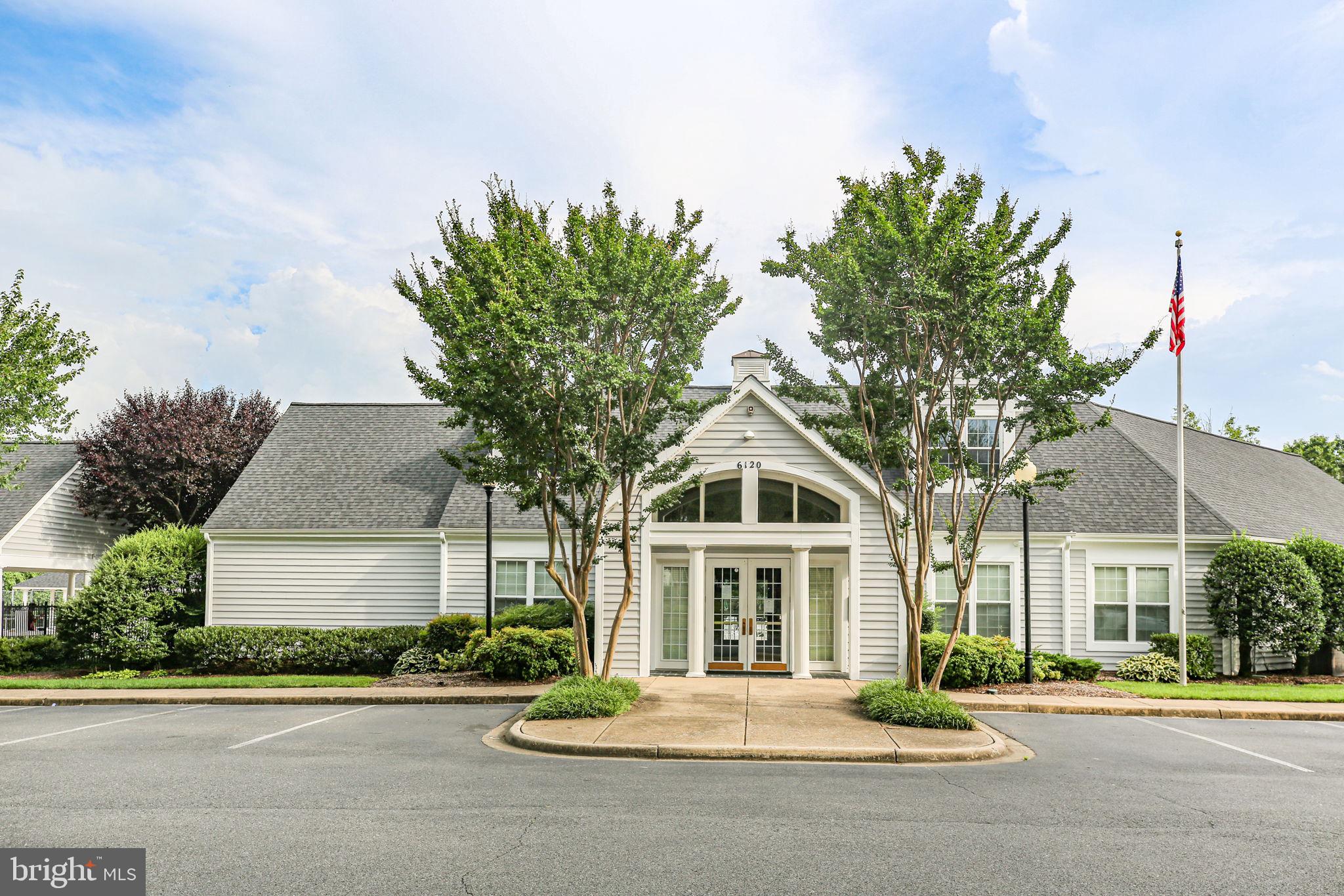 6000 BLACKSTONE BOULEVARD