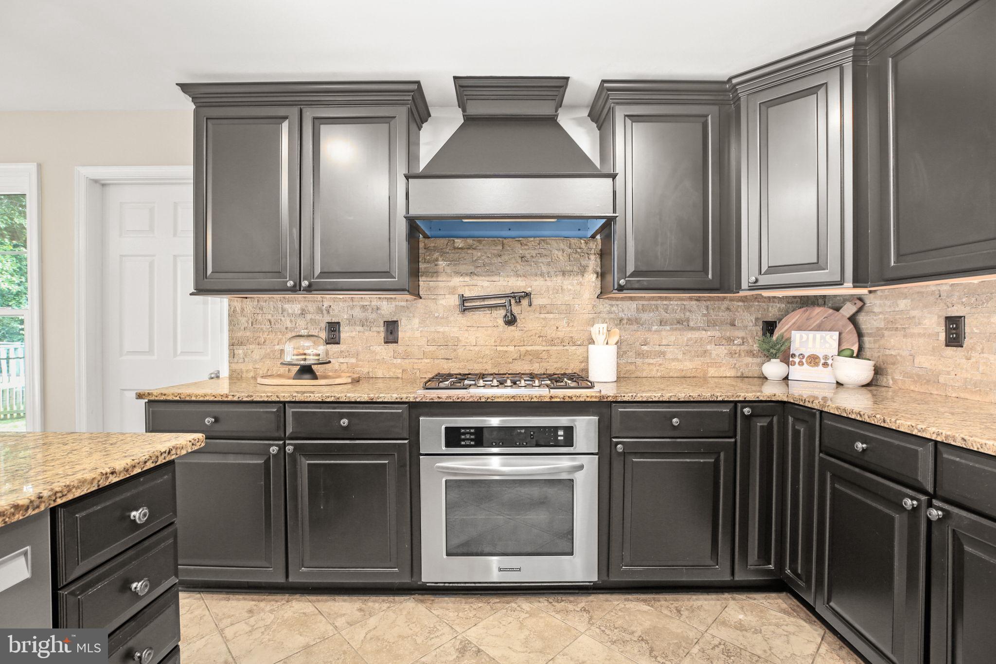 6000 BLACKSTONE BOULEVARD