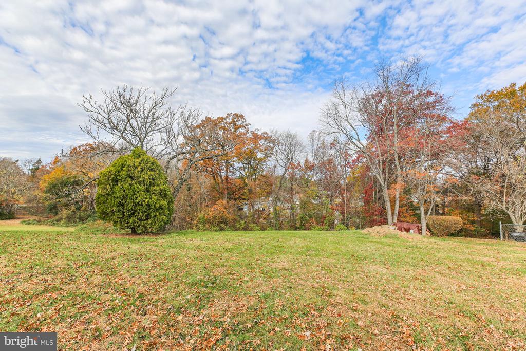 5068 MACNAMARA DRIVE