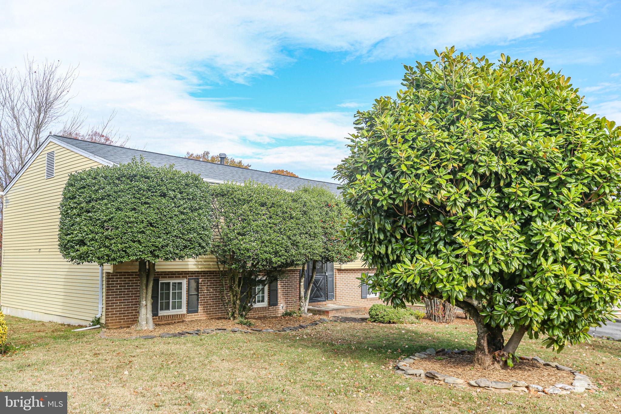 5068 MACNAMARA DRIVE