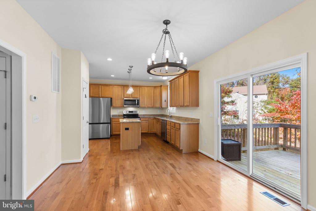 10903 THIEL COURT