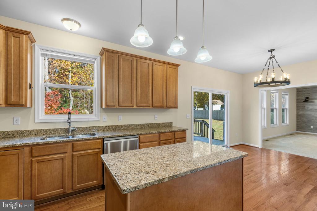 10903 THIEL COURT