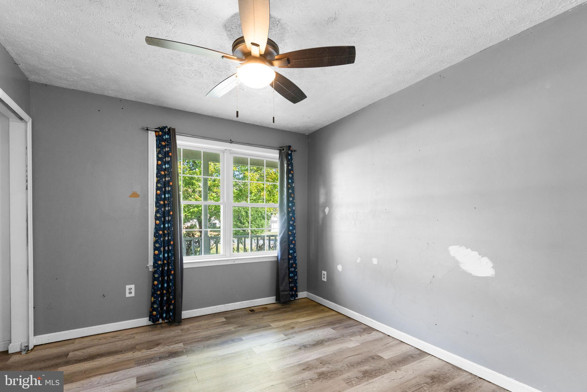 7614 REGENCY GLEN DRIVE