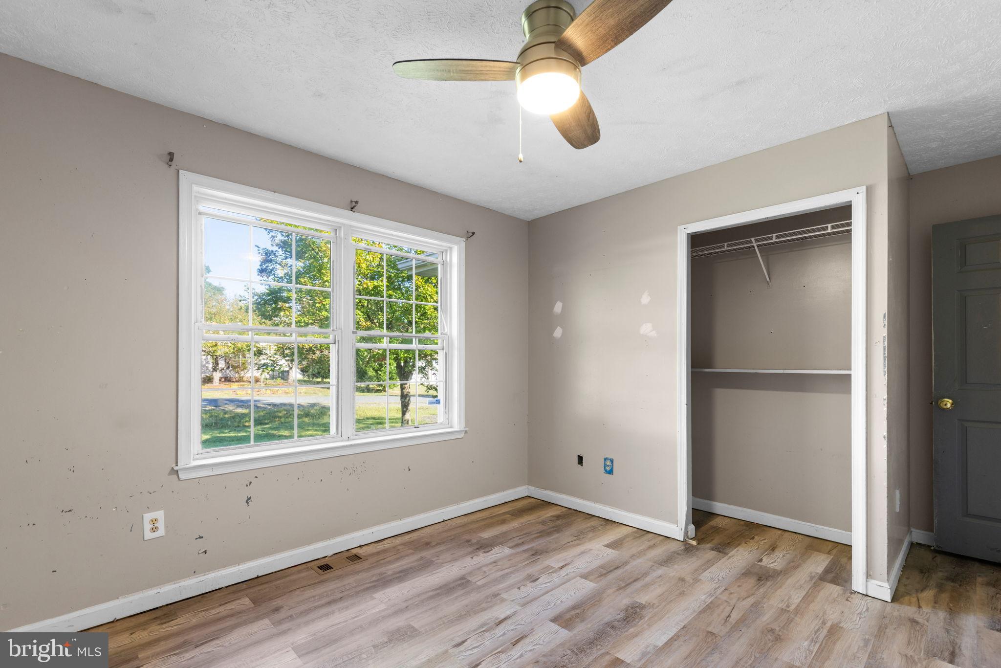 7614 REGENCY GLEN DRIVE