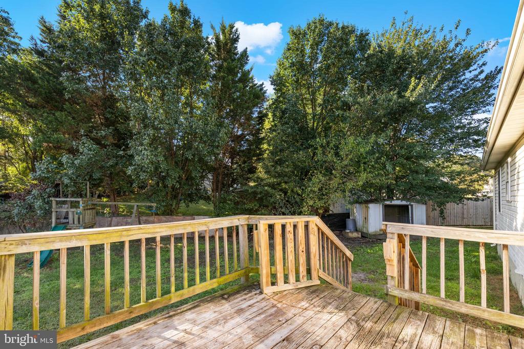 7614 REGENCY GLEN DRIVE