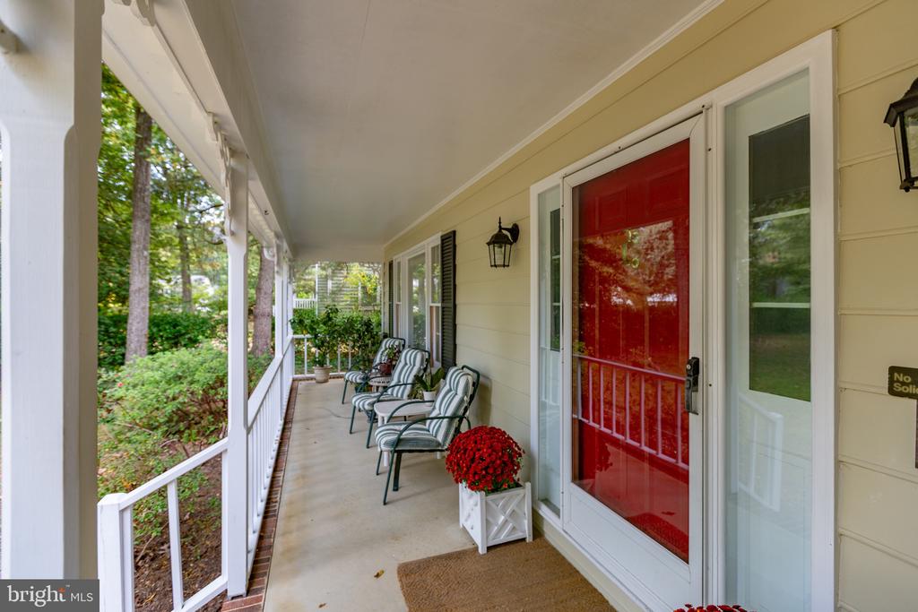 5 MAYFAIR DRIVE