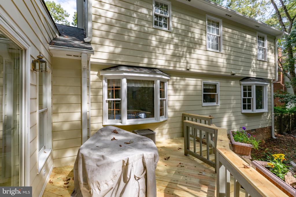 5 MAYFAIR DRIVE