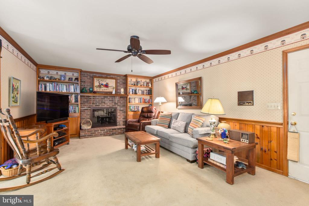 5 MAYFAIR DRIVE