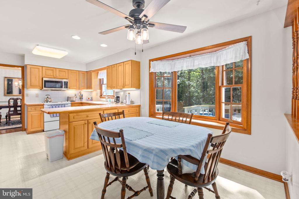 5 MAYFAIR DRIVE