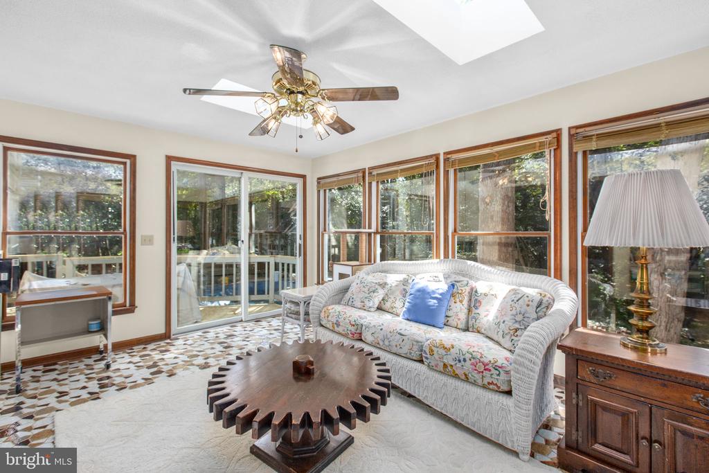 5 MAYFAIR DRIVE