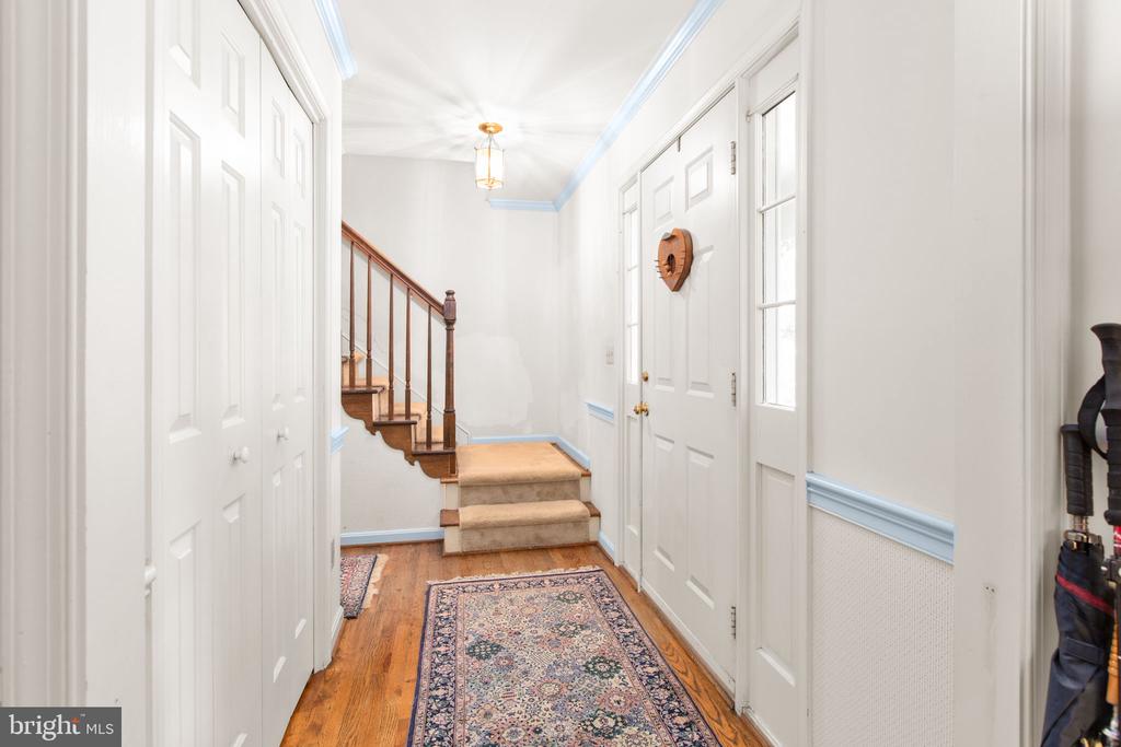 5 MAYFAIR DRIVE