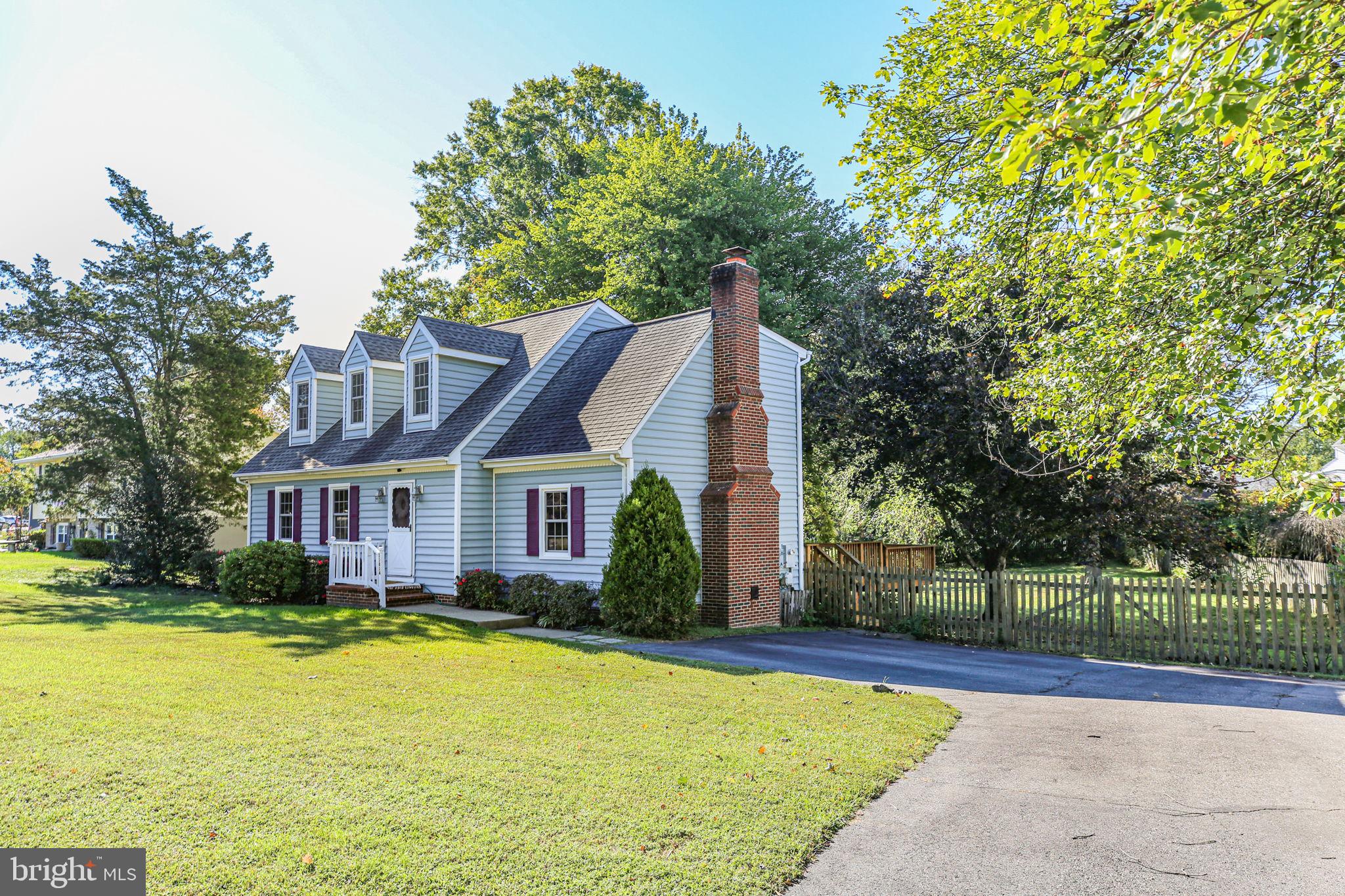 11814 ROOSEVELT ROAD