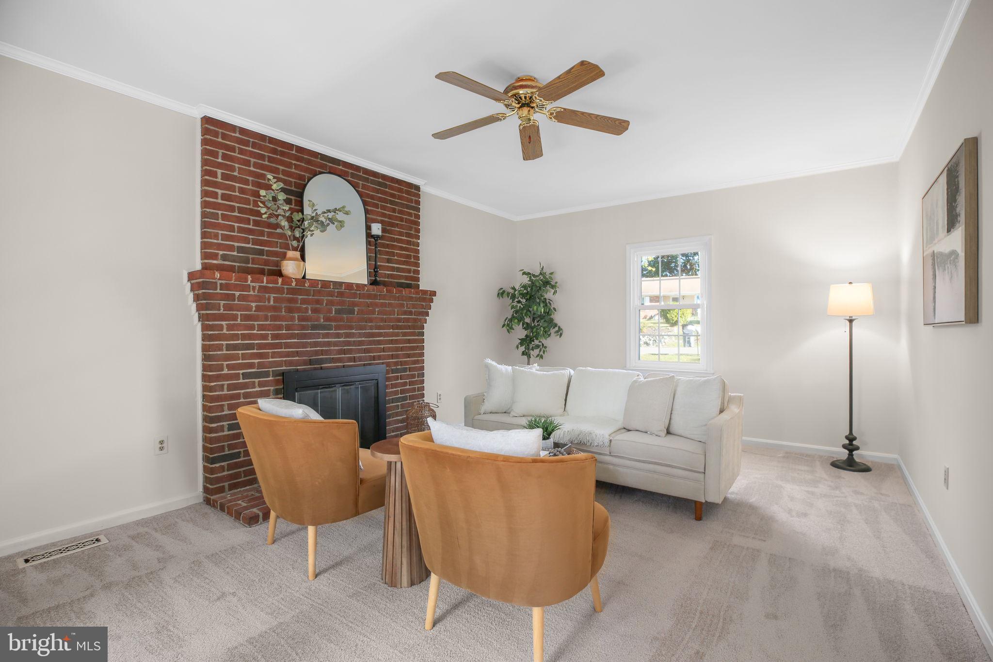 11814 ROOSEVELT ROAD