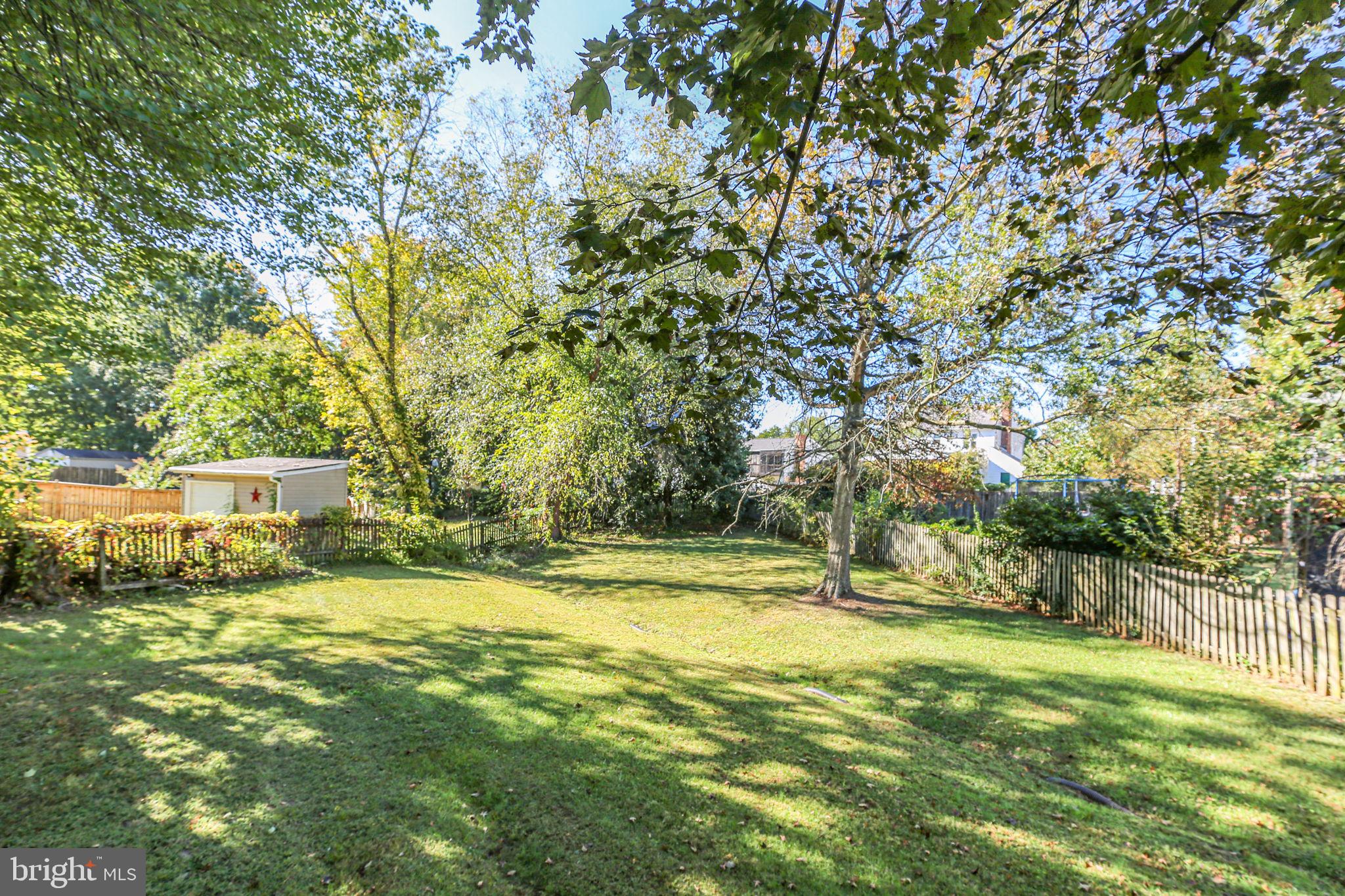 11814 ROOSEVELT ROAD