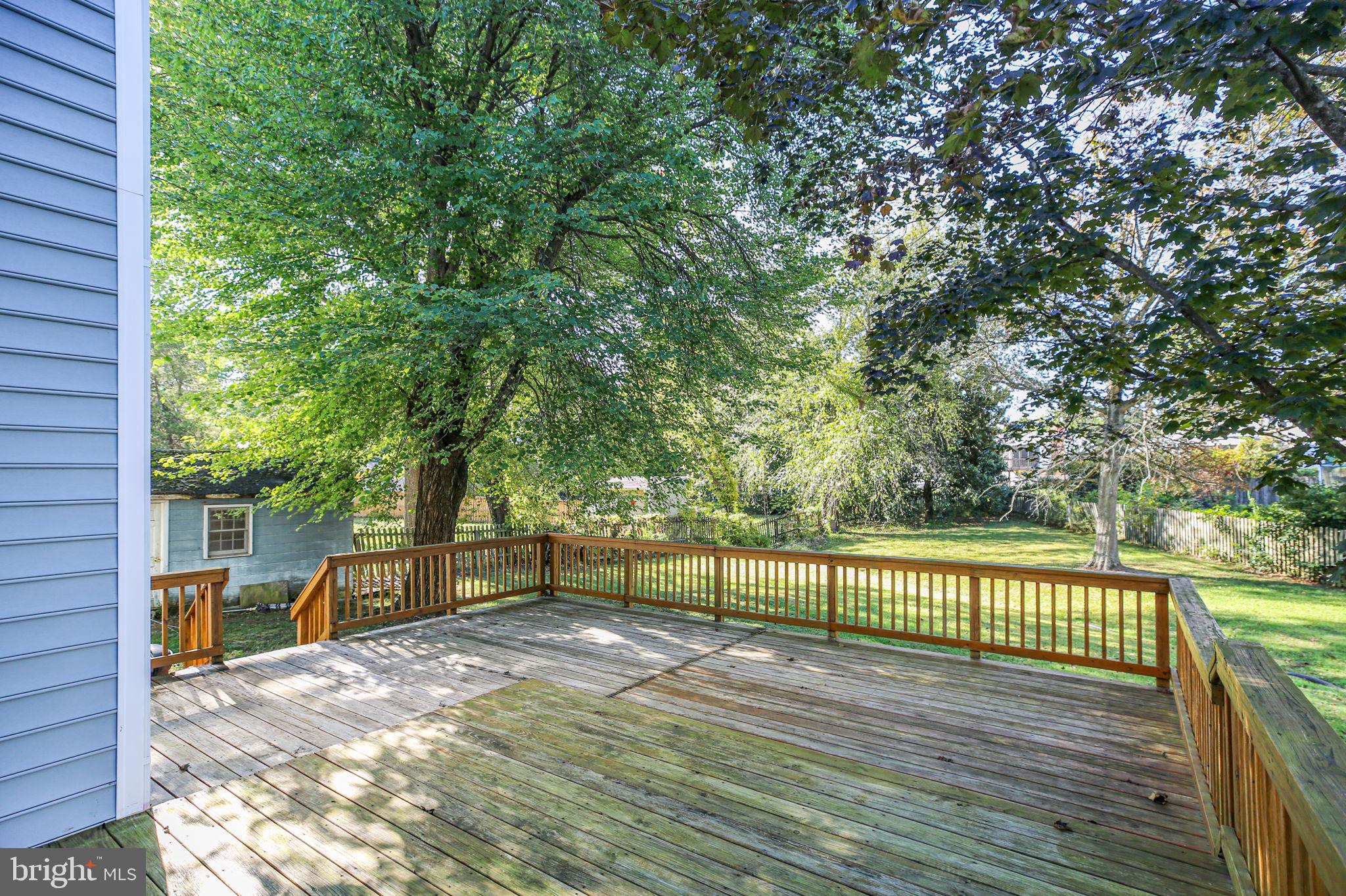 11814 ROOSEVELT ROAD