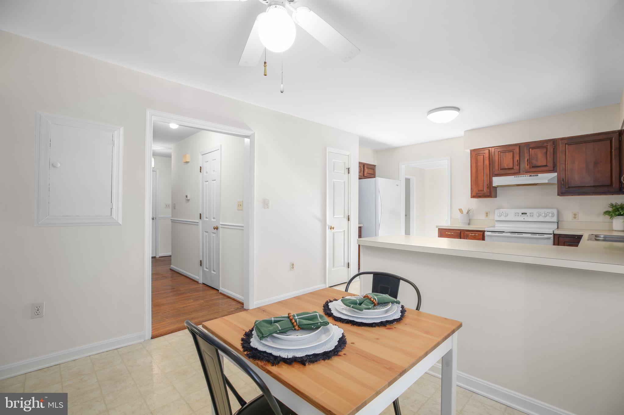 11814 ROOSEVELT ROAD