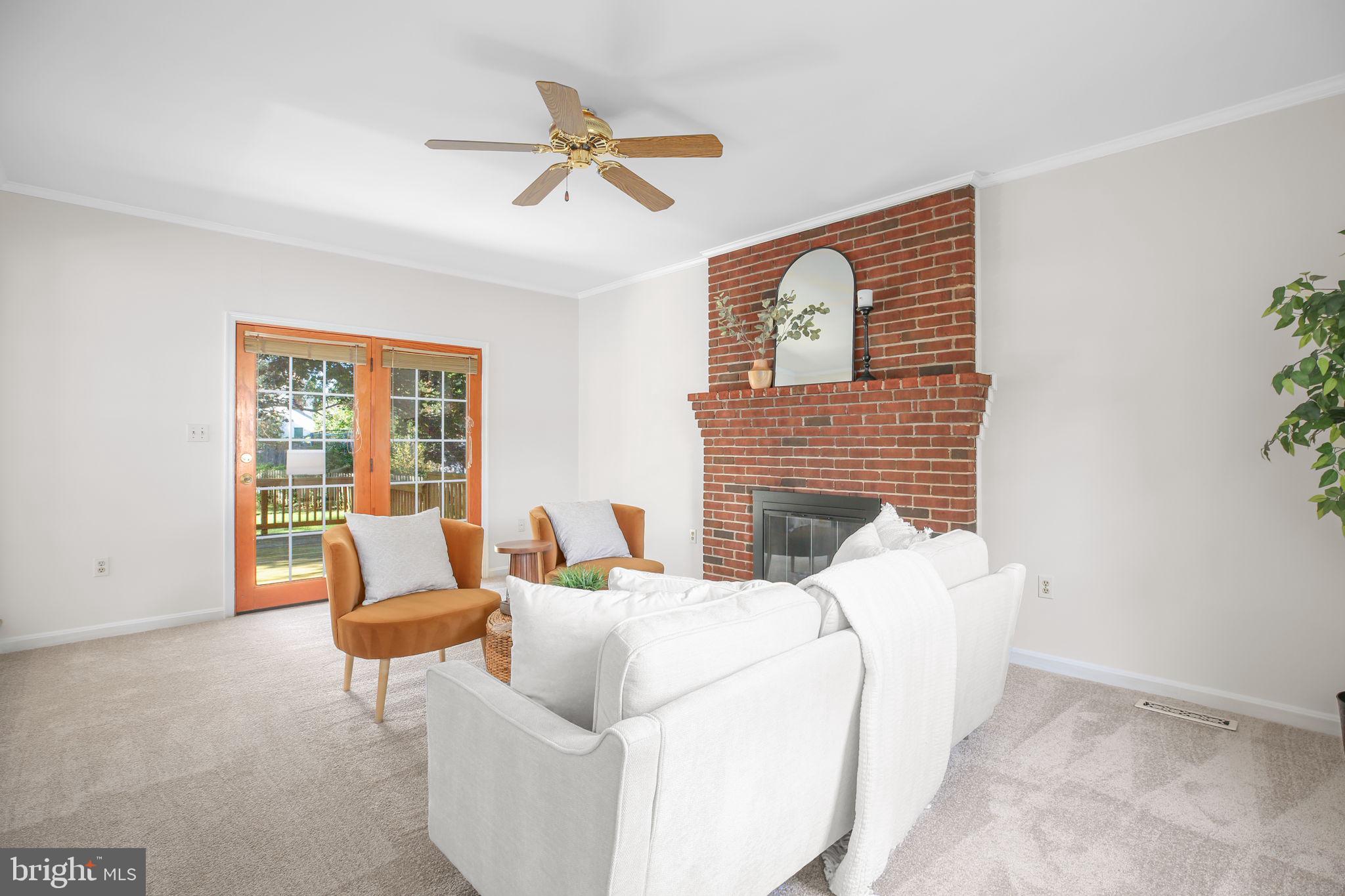 11814 ROOSEVELT ROAD