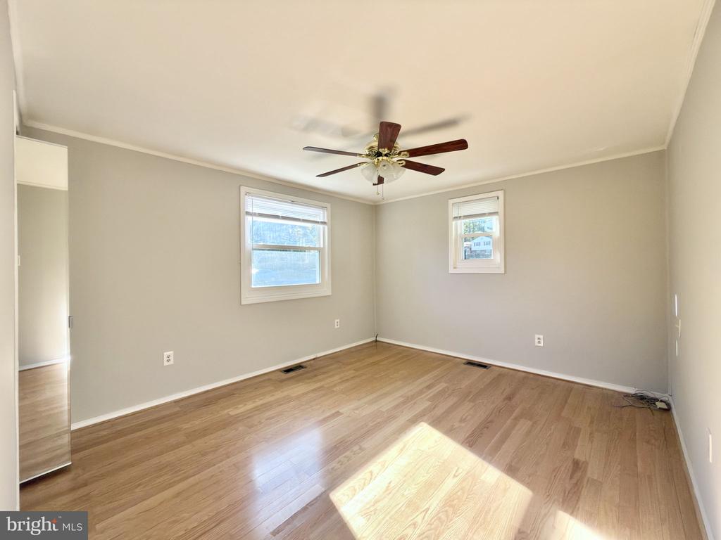 6806 BOB WHITE LANE