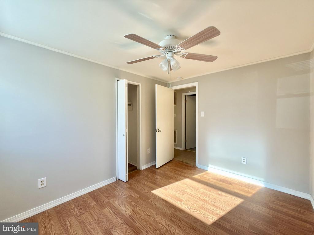 6806 BOB WHITE LANE