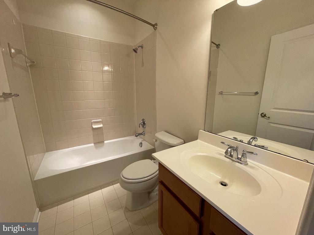 11506 ACCORD COURT