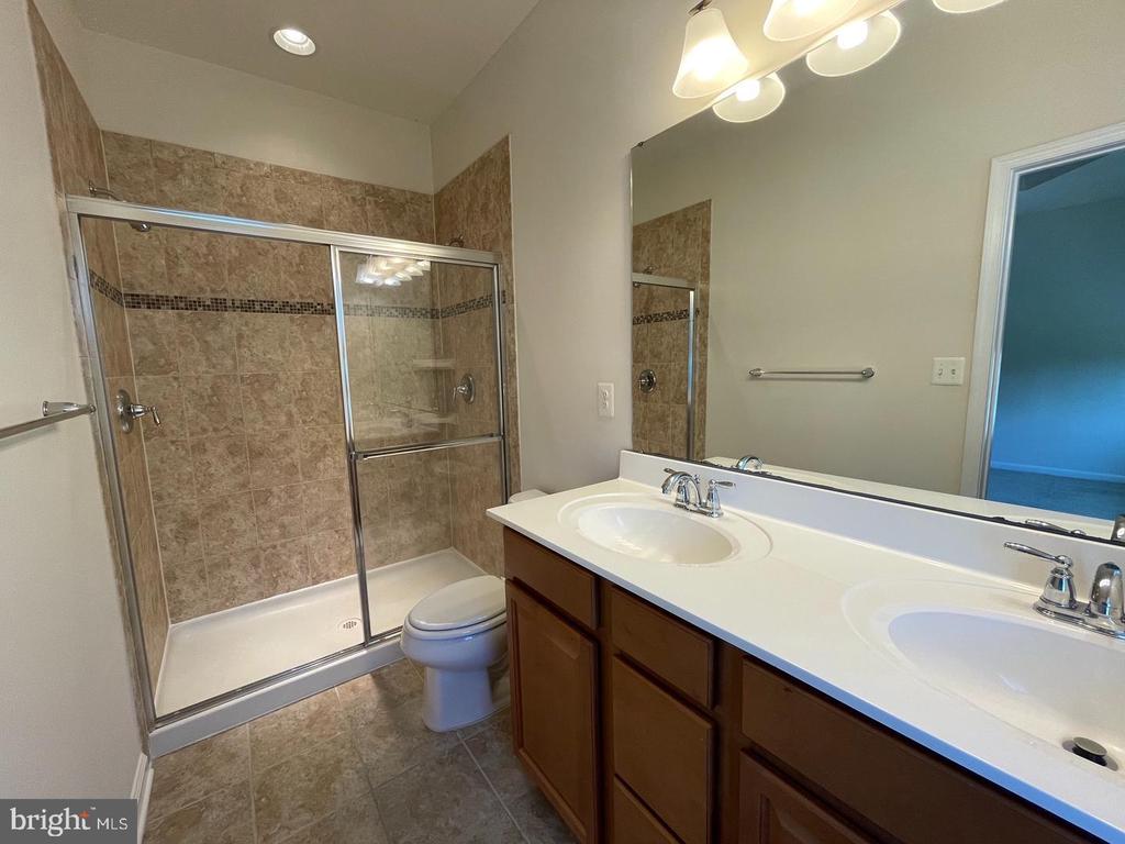 11506 ACCORD COURT