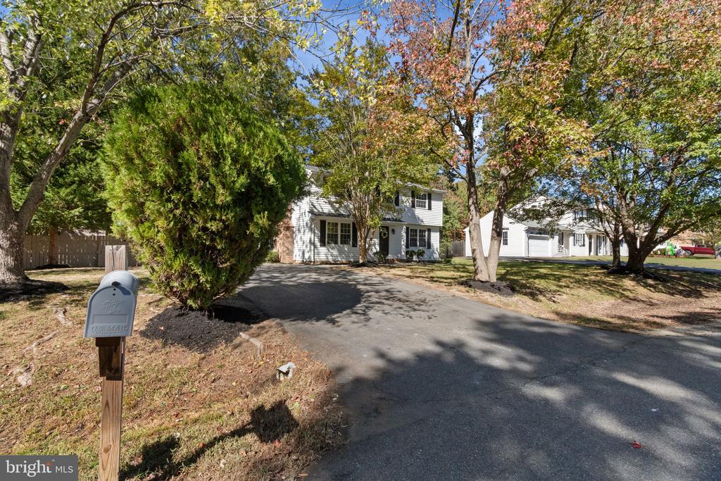 11708 EISENHOWER LANE