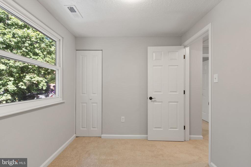 11708 EISENHOWER LANE