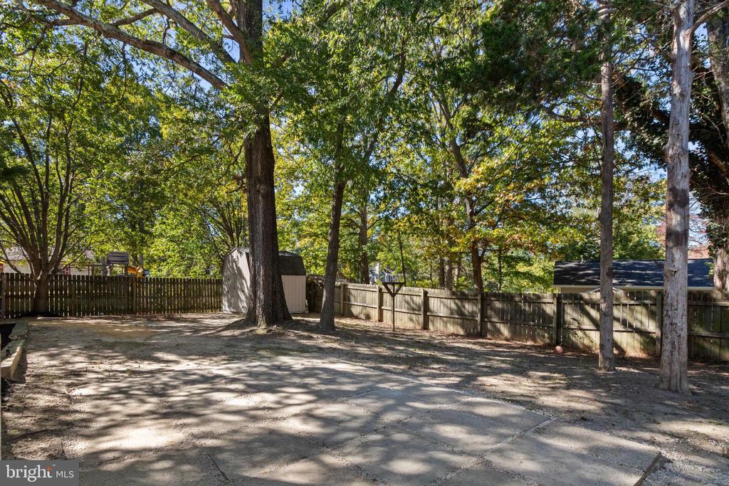 11708 EISENHOWER LANE