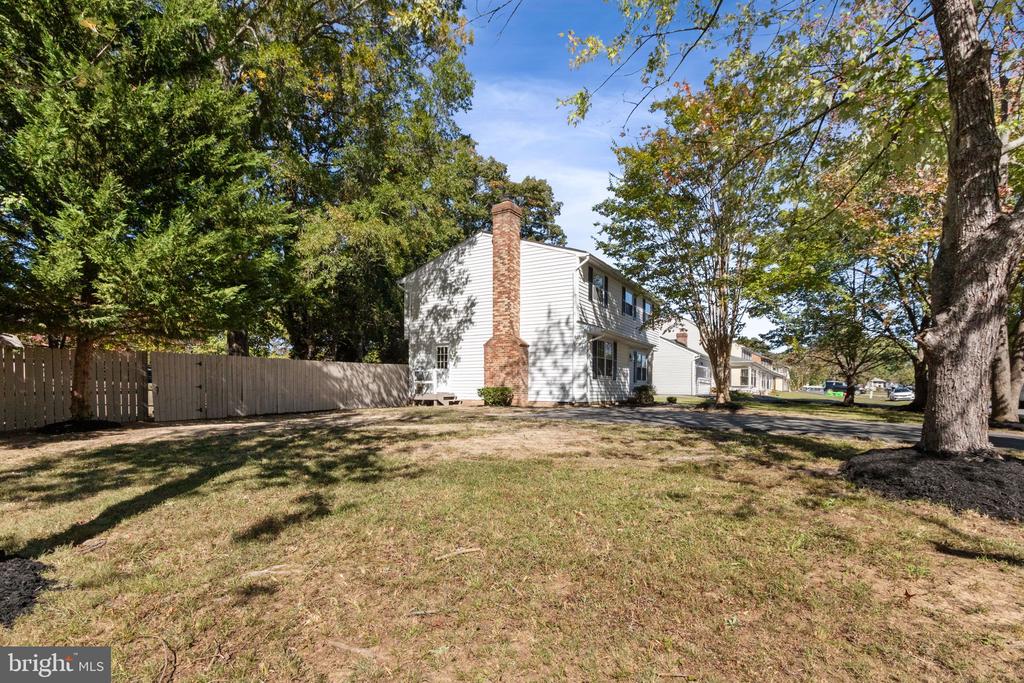 11708 EISENHOWER LANE