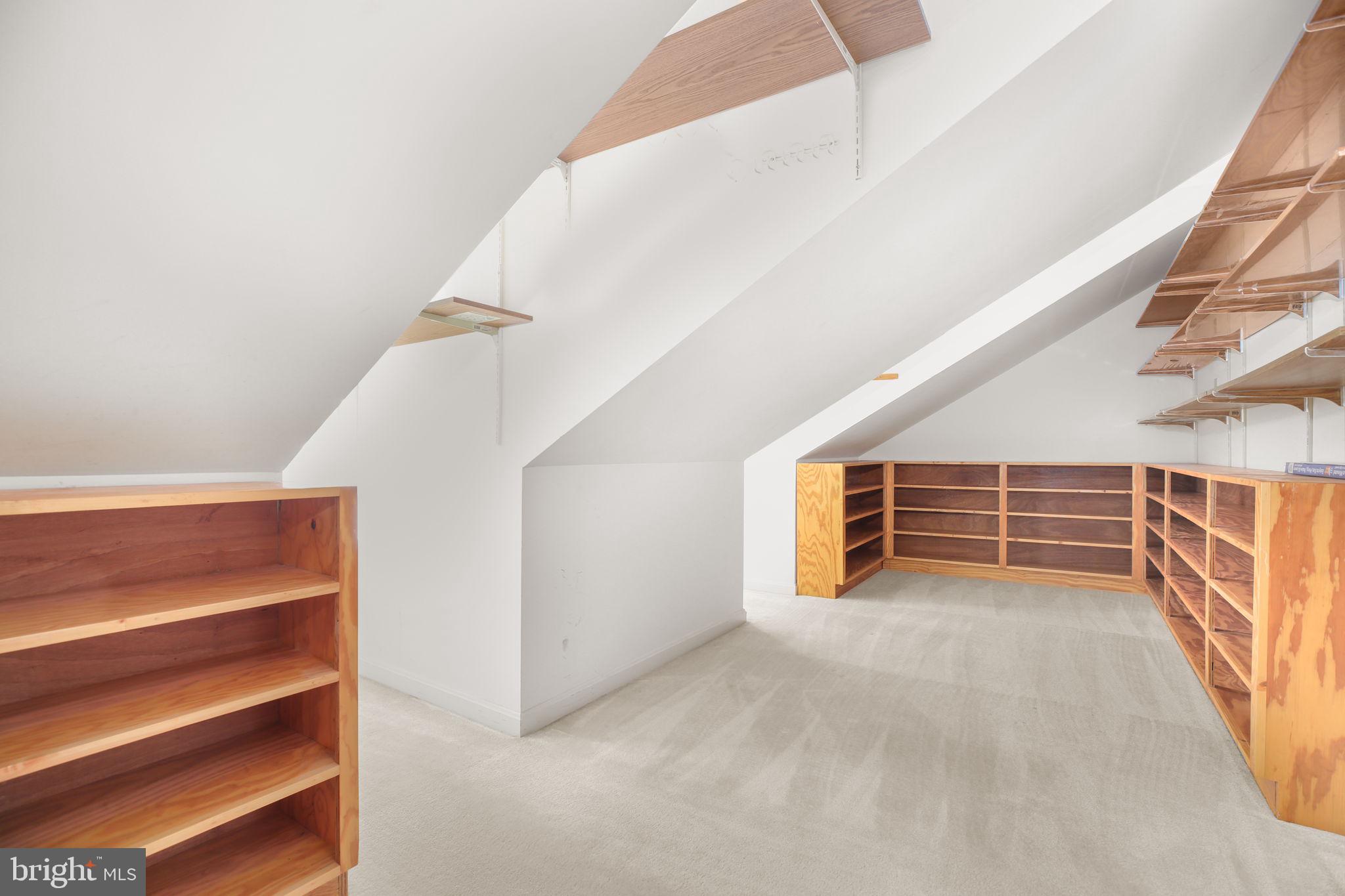 11801 GARDENIA DRIVE