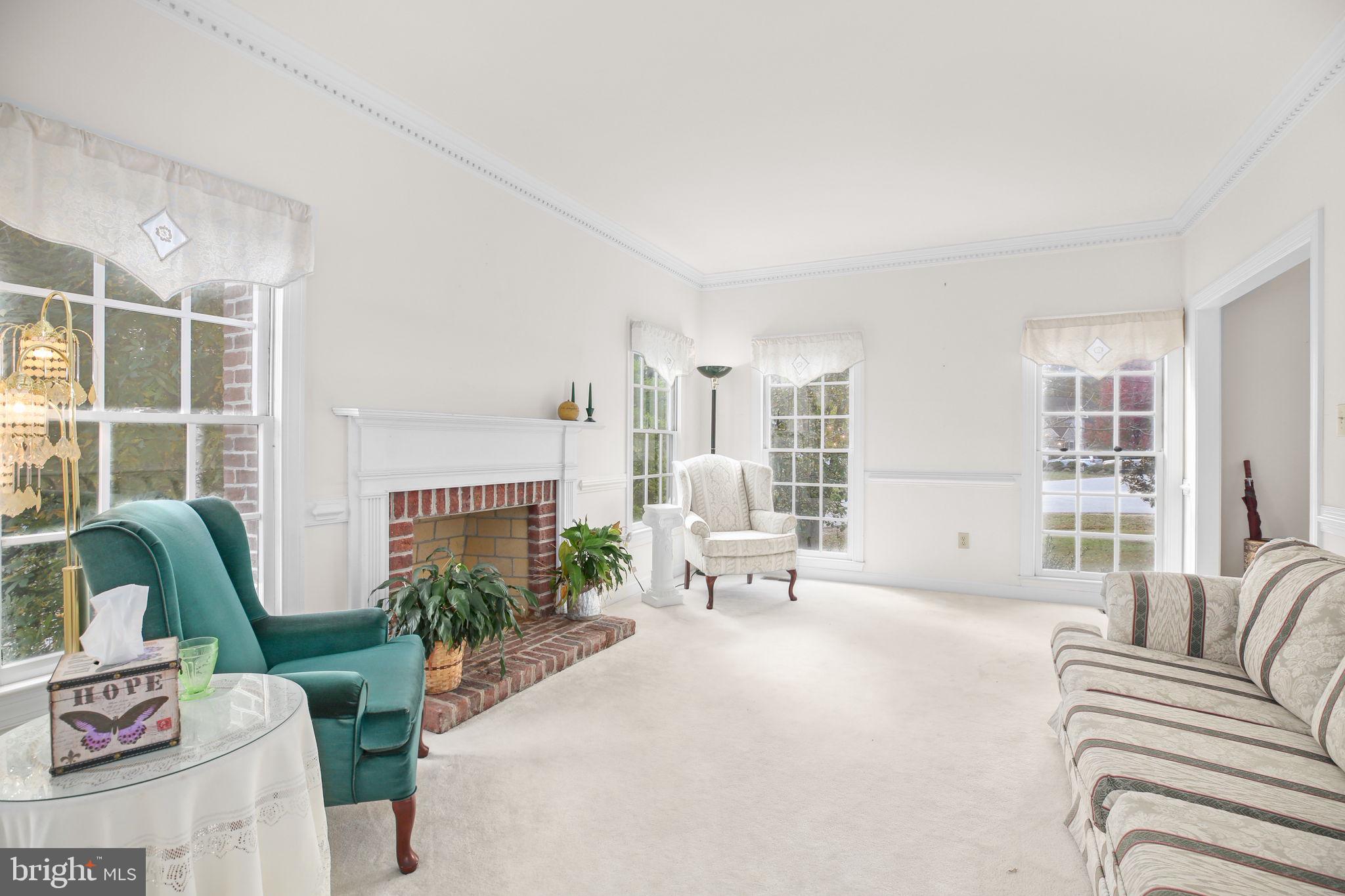 11801 GARDENIA DRIVE