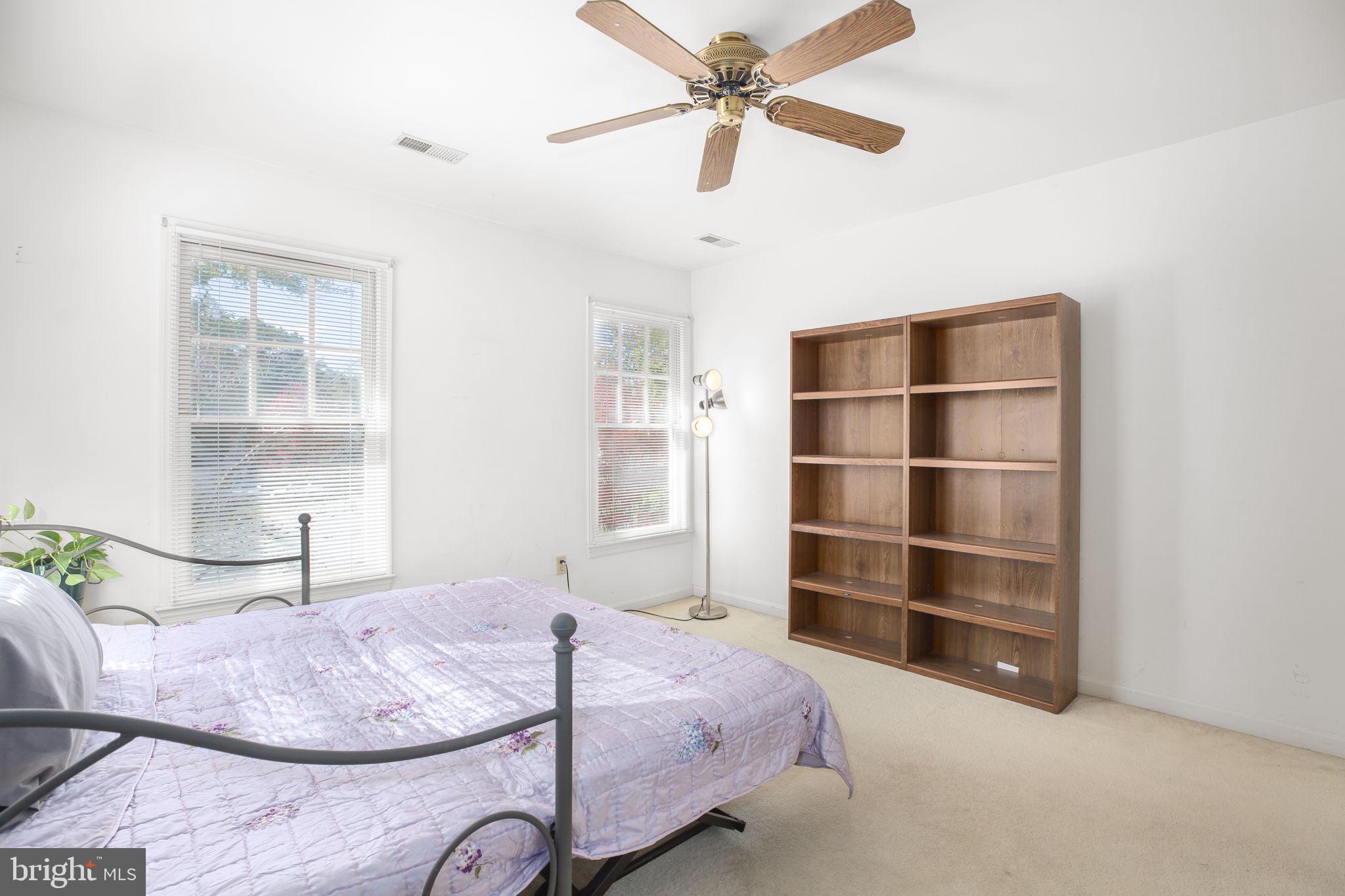 11801 GARDENIA DRIVE