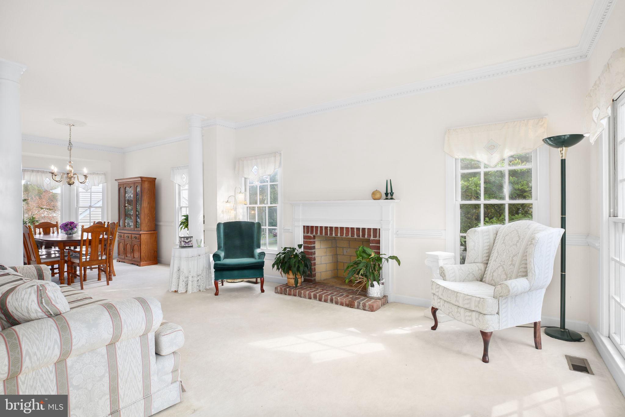 11801 GARDENIA DRIVE