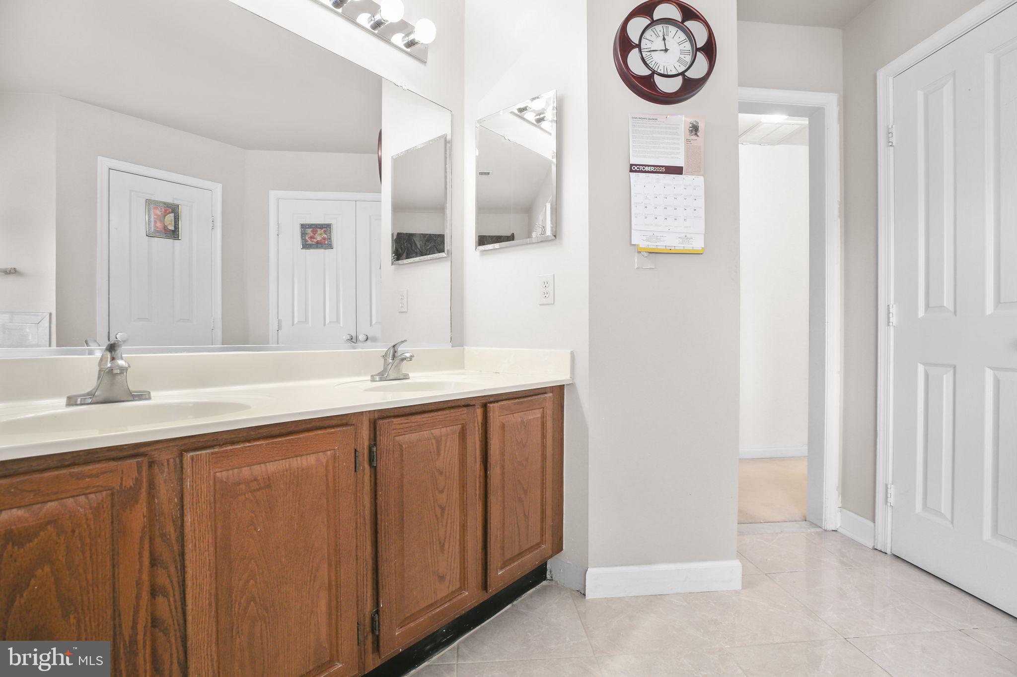 11801 GARDENIA DRIVE