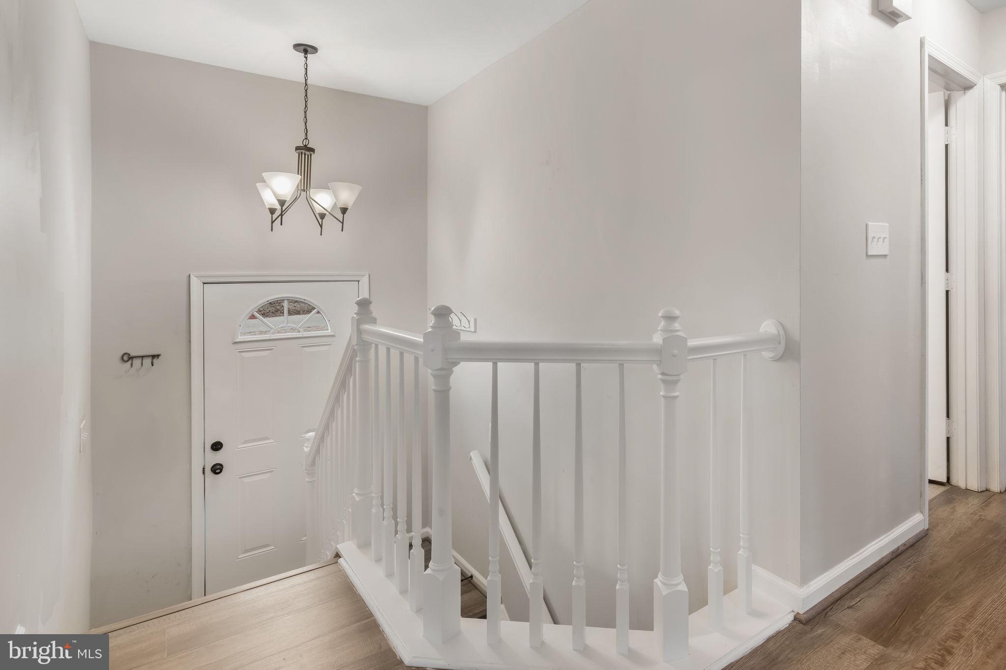 10713 COBBLESTONE DRIVE