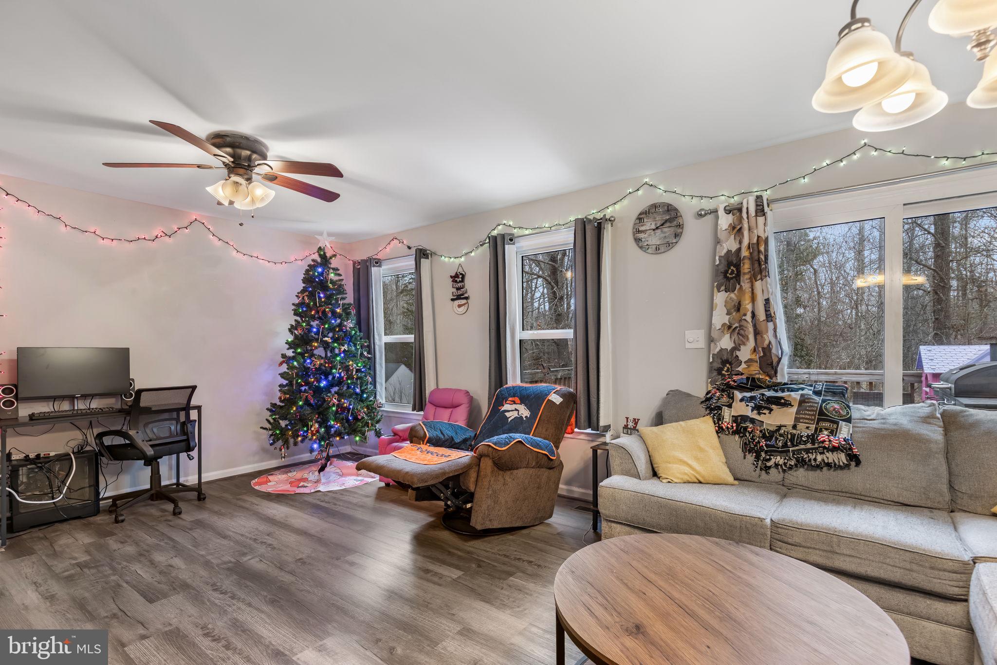 10713 COBBLESTONE DRIVE