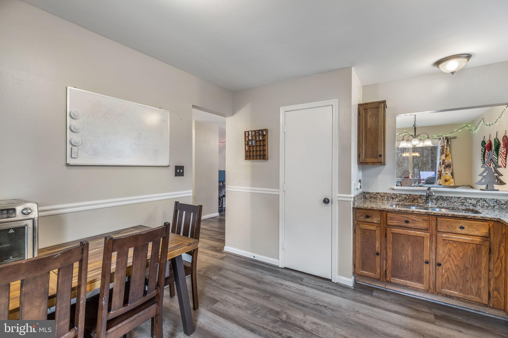 10713 COBBLESTONE DRIVE