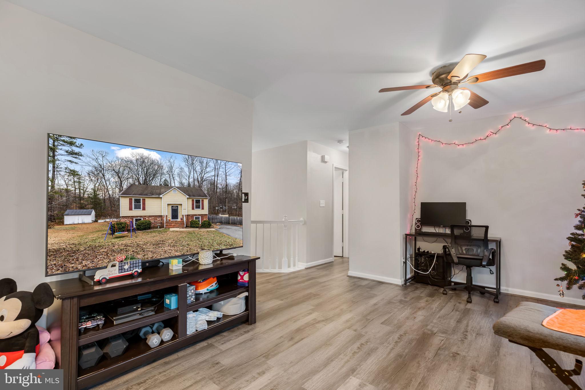 10713 COBBLESTONE DRIVE