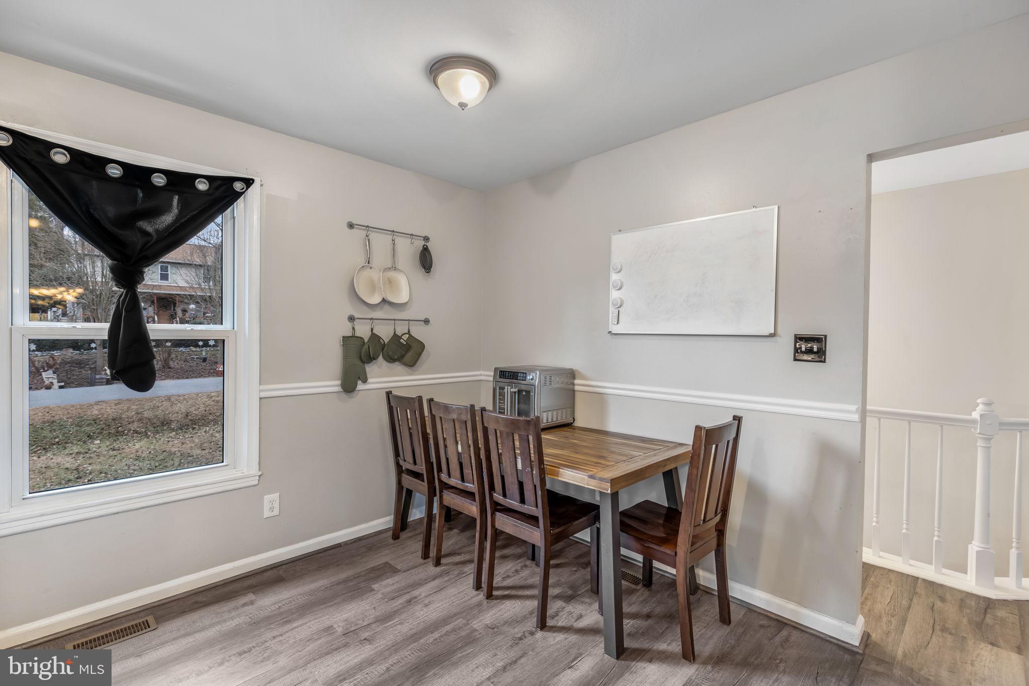 10713 COBBLESTONE DRIVE