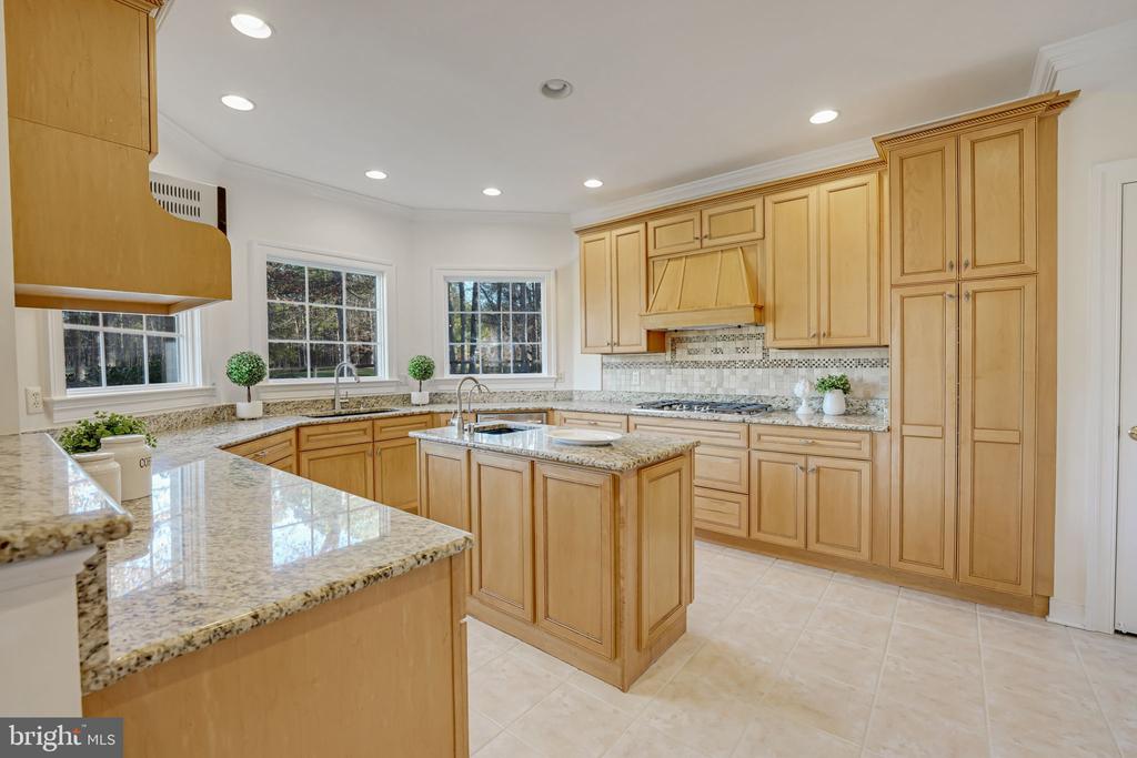 11502 MEADE POINTE