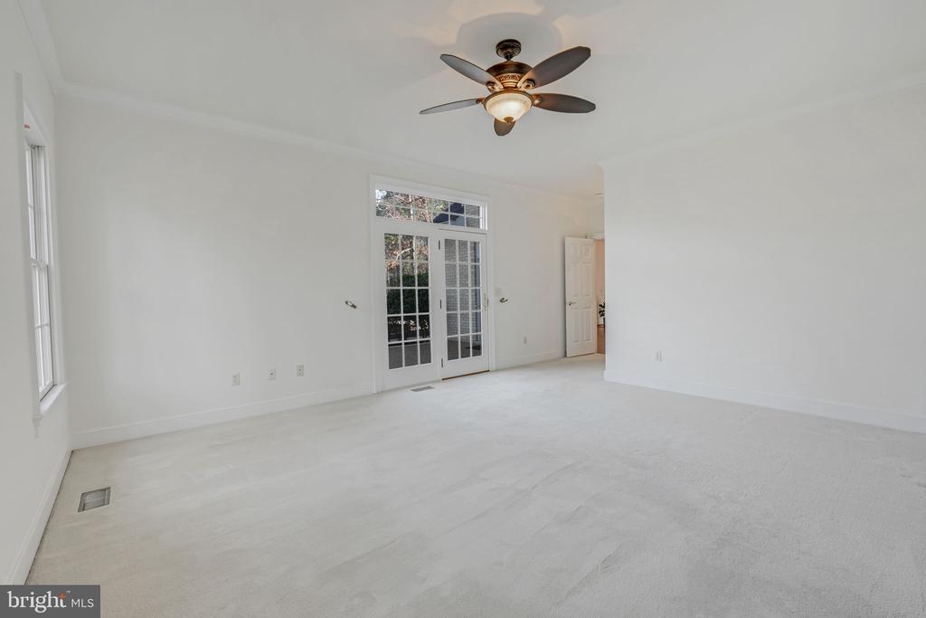11502 MEADE POINTE